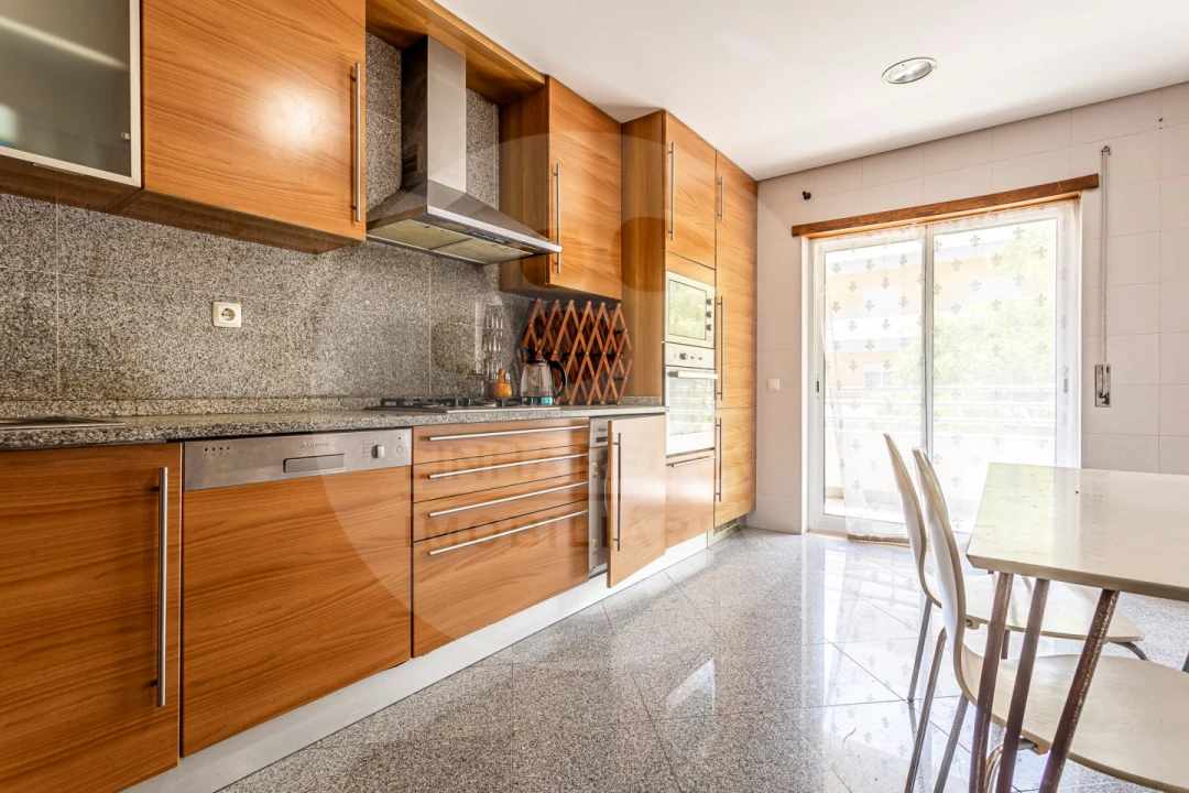 Apartamento T3 para Venda em União das Freguesias de Setúbal Foto 35