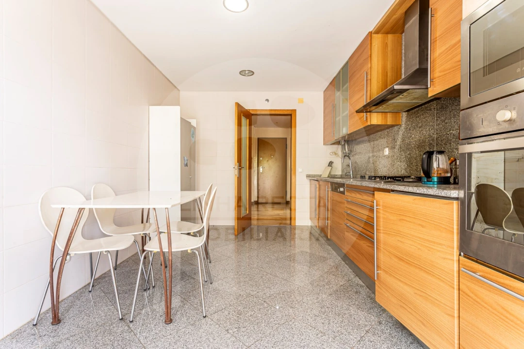 Apartamento T3 para Venda em União das Freguesias de Setúbal Foto 37