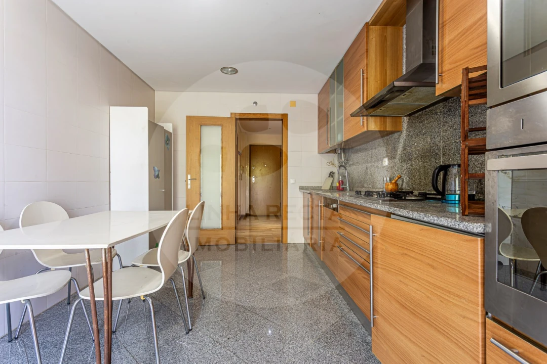 Apartamento T3 para Venda em União das Freguesias de Setúbal Foto 50