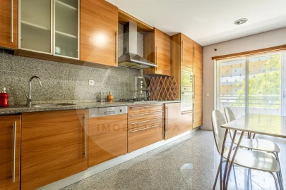 Apartamento T3 para Venda em União das Freguesias de Setúbal