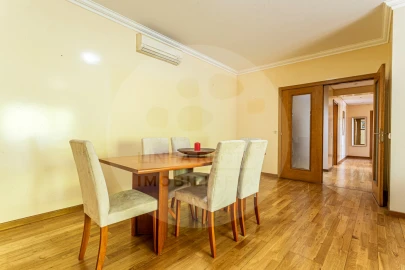 Apartamento T3 para Venda em União das Freguesias de Setúbal