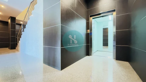 Apartamento T1 para Venda em Mafamude e Vilar do Paraíso