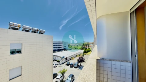 Apartamento T1 para Venda em Mafamude e Vilar do Paraíso