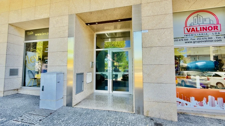 Apartamento T1 para Venda em Mafamude e Vilar do Paraíso Foto 19