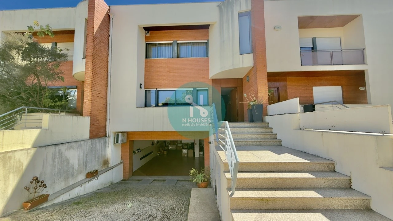 Moradia T3 para Venda em São Vitor (Braga) Foto 1