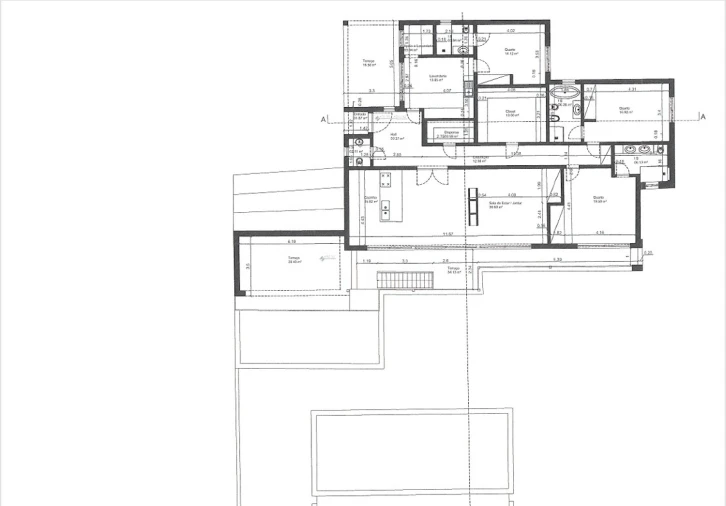 Moradia T5 para Venda em Santa Barbara de Nexe Planta 2