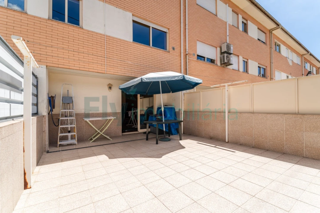 Moradia T3 para Venda em Caldas de Vizela (São Miguel e São João) Foto 16