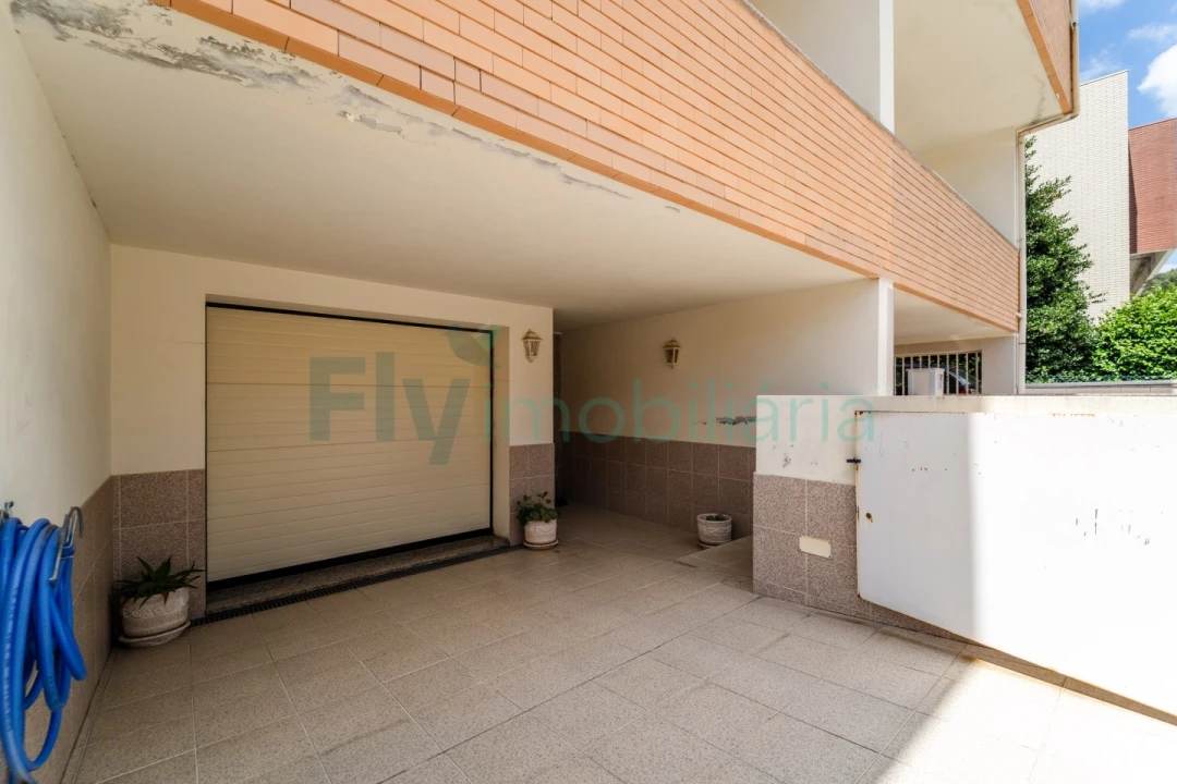 Moradia T3 para Venda em Caldas de Vizela (São Miguel e São João) Foto 57