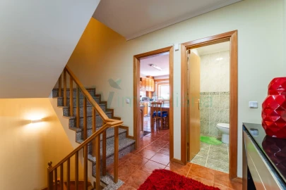 Moradia T3 para Venda em Caldas de Vizela (São Miguel e São João)