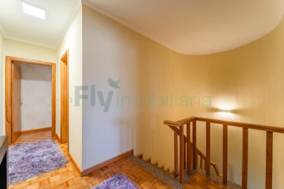 Moradia T3 para Venda em Caldas de Vizela (São Miguel e São João)