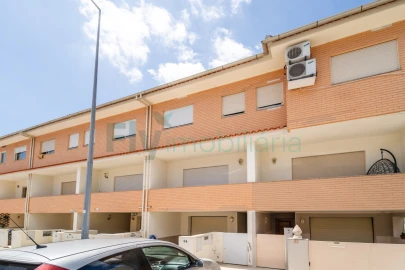Moradia T3 para Venda em Caldas de Vizela (São Miguel e São João)