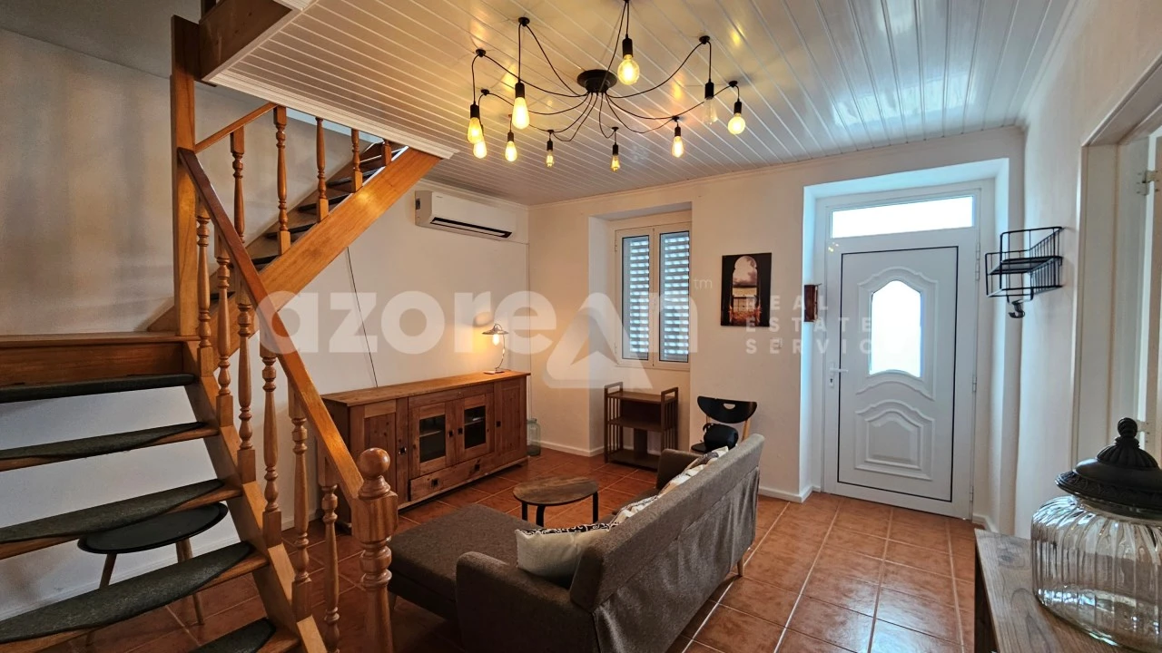Moradia T2 para Venda em Povoação Foto 4