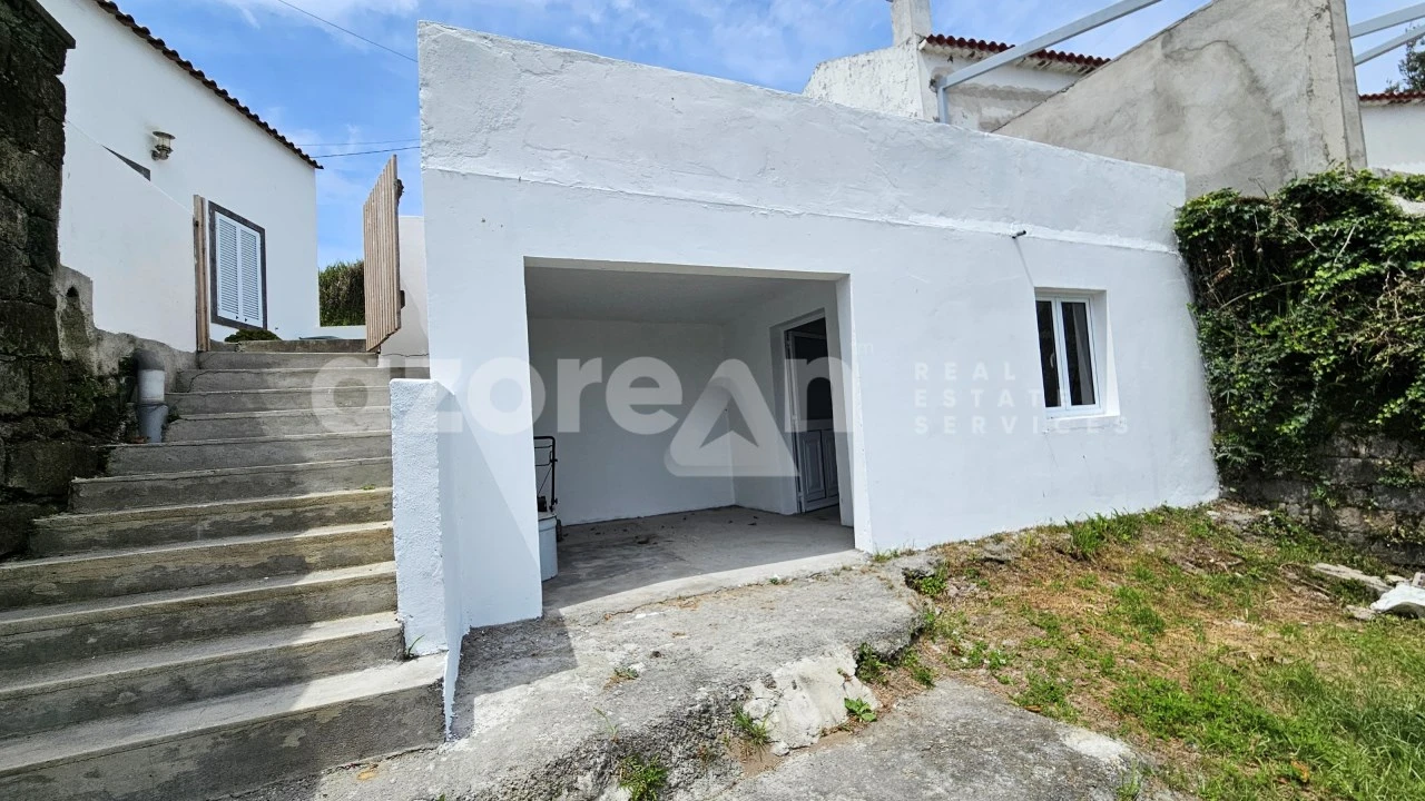 Moradia T2 para Venda em Povoação Foto 22