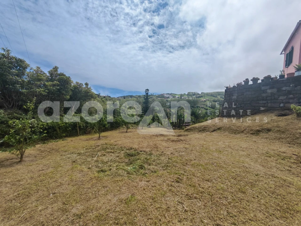 Moradia T2 para Venda em Povoação Foto 27