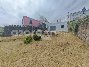 Moradia T2 para Venda em Povoação