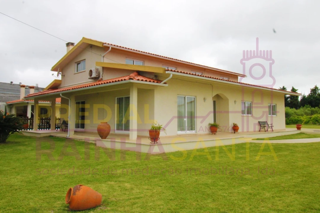 Moradia T3 para Venda em Samuel Foto 34
