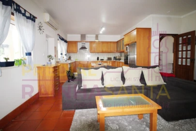 Moradia T3 para Venda em Samuel