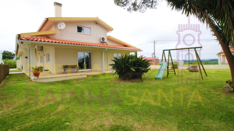 Moradia T3 para Venda em Samuel