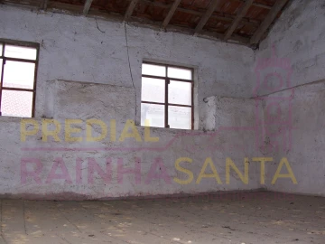 Moradia T2 para Venda em São Martinho de Árvore e Lamarosa