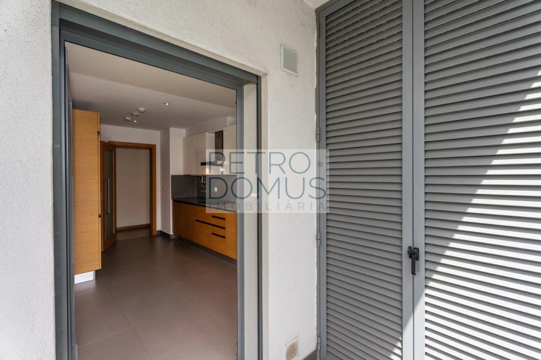 Apartamento T2 para Venda em Benfica Foto 10