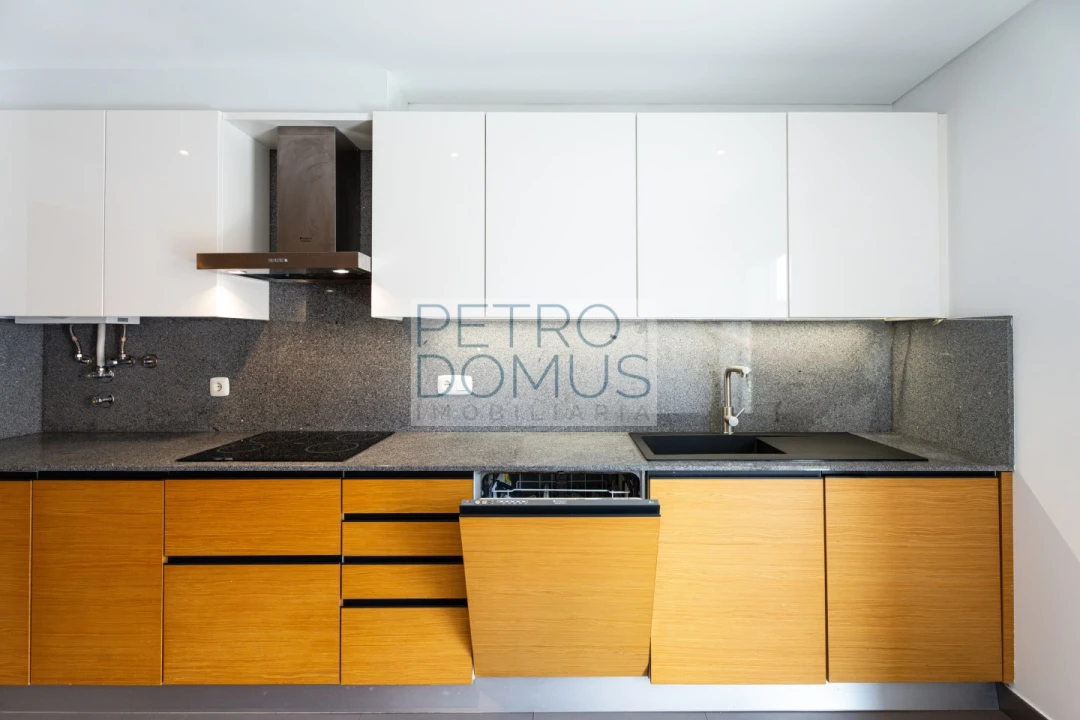 Apartamento T2 para Venda em Benfica Foto 12