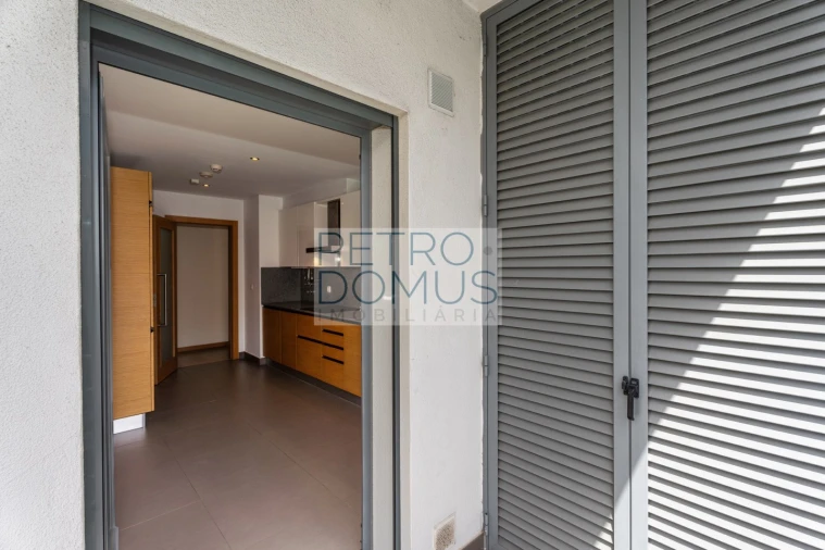 Apartamento T2 para Venda em Benfica Foto 10