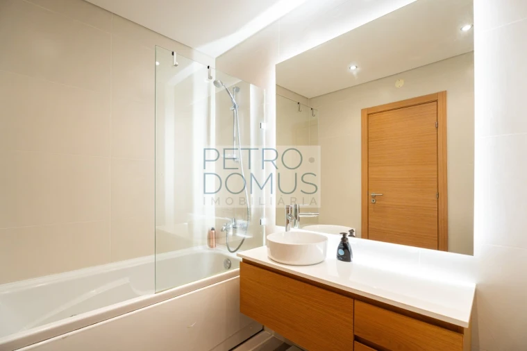 Apartamento T2 para Venda em Benfica Foto 20