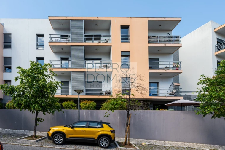 Apartamento T2 para Venda em Benfica Foto 38