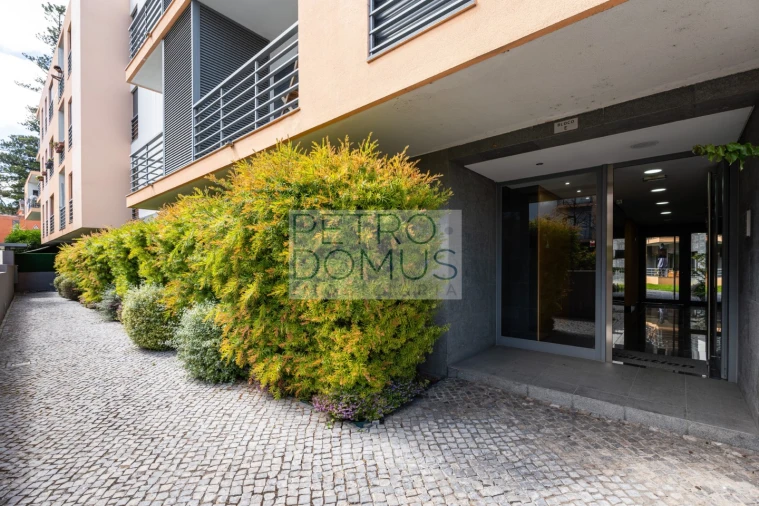 Apartamento T2 para Venda em Benfica Foto 39