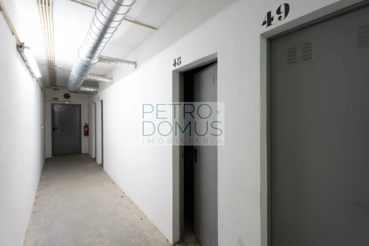Apartamento T2 para Venda em Benfica Foto 40