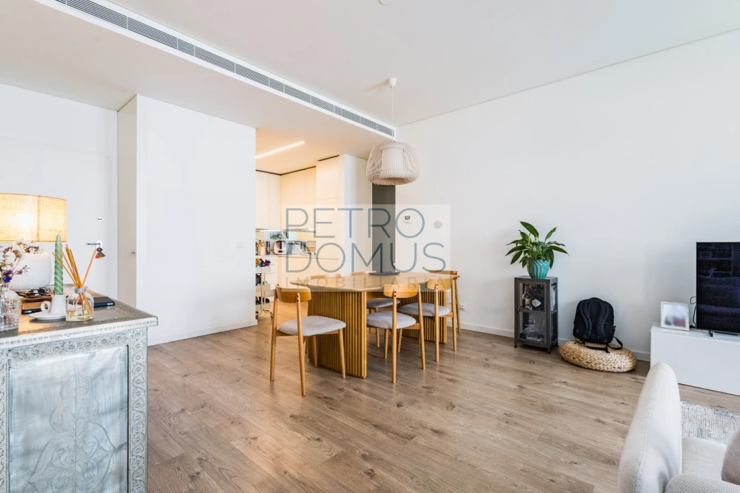 Apartamento T2 para Venda em Leiria, Pousos, Barreira e Cortes Foto 11