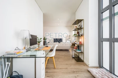 Apartamento T2 para Venda em Leiria, Pousos, Barreira e Cortes