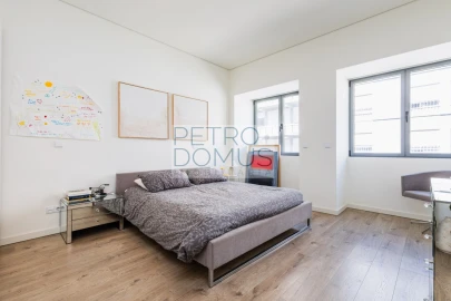 Apartamento T2 para Venda em Leiria, Pousos, Barreira e Cortes
