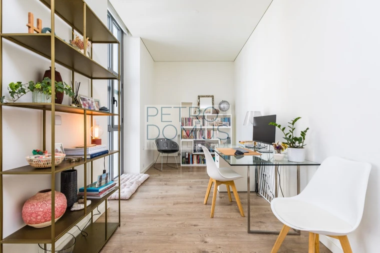 Apartamento T2 para Venda em Leiria, Pousos, Barreira e Cortes Foto 8