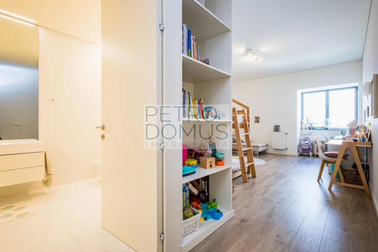 Apartamento T2 para Venda em Leiria, Pousos, Barreira e Cortes Foto 24