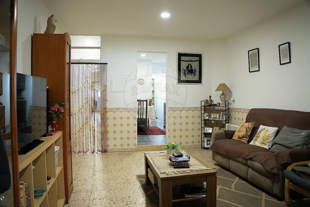 Moradia T3 para Venda em Almeirim Foto 3