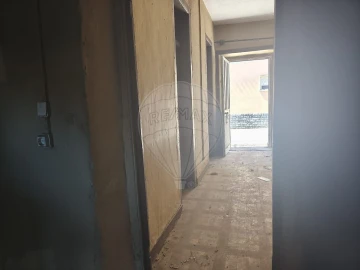 Moradia T2 para Venda em Arneiro das Milhariças