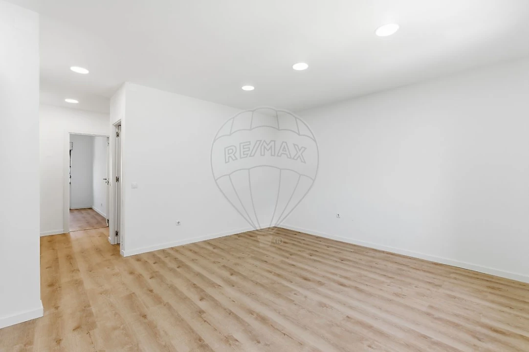 Apartamento T2 para Venda em Alto do Seixalinho, Santo André e Verderena Foto 6