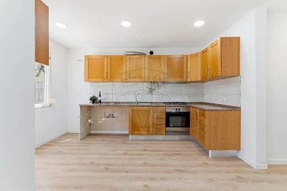 Apartamento T2 para Venda em Alto do Seixalinho, Santo André e Verderena