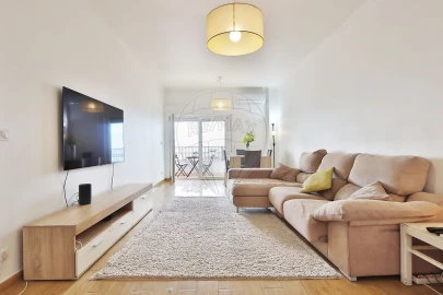 Apartamento T3 para Venda em Póvoa de Santa Iria e Forte da Casa
