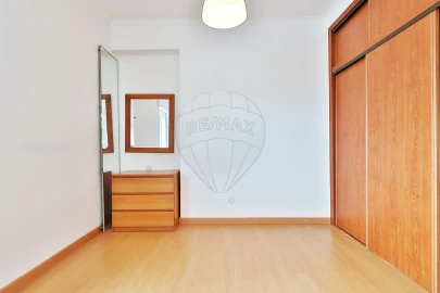Apartamento T3 para Venda em Póvoa de Santa Iria e Forte da Casa