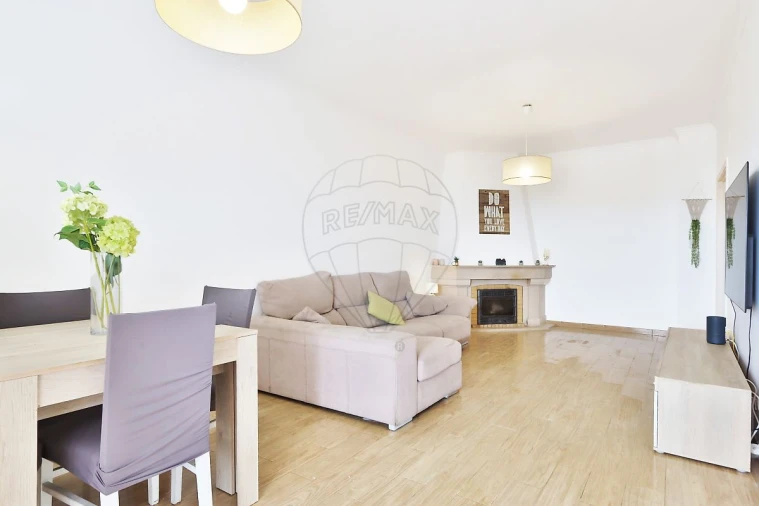 Apartamento T3 para Venda em Póvoa de Santa Iria e Forte da Casa Foto 12