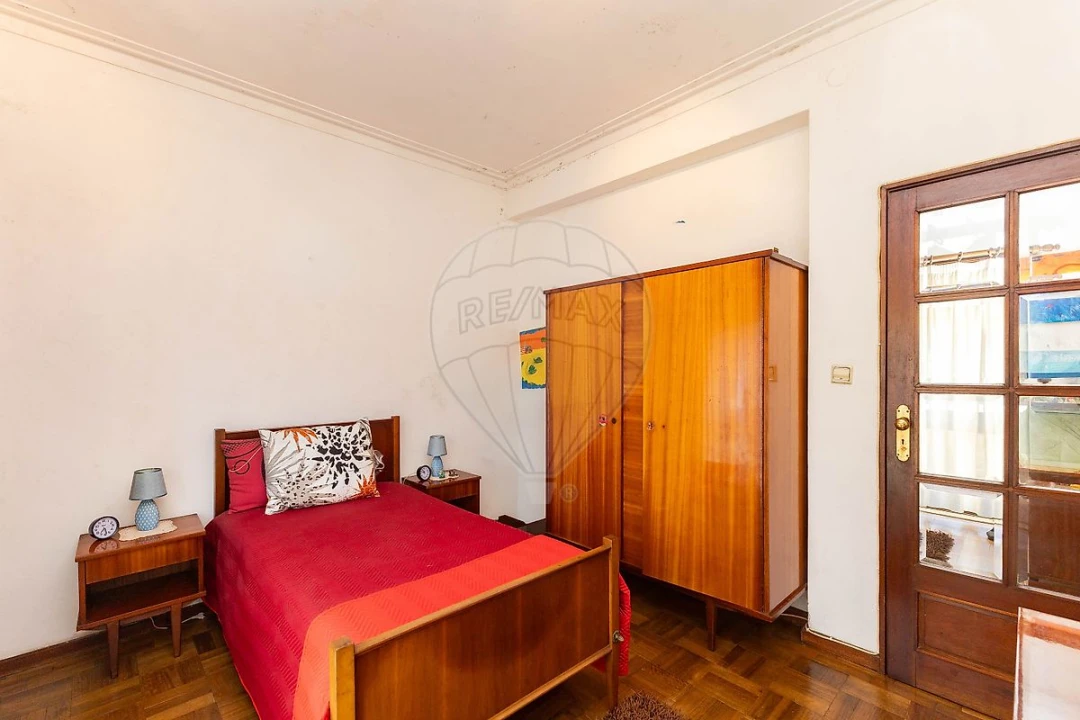 Apartamento T2 para Venda em Mafamude e Vilar do Paraíso Foto 16