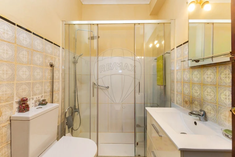 Apartamento T2 para Venda em Mafamude e Vilar do Paraíso Foto 14