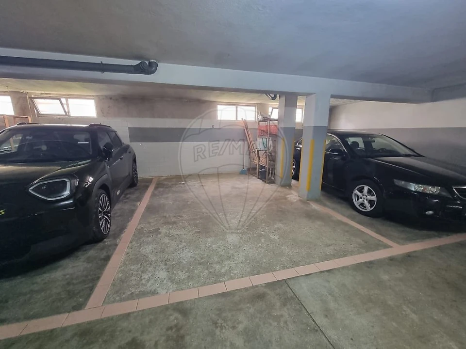 Apartamento T1 para Arrendamento em Gulpilhares e Valadares Foto 1