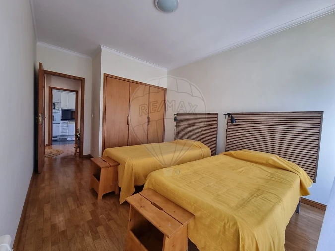 Apartamento T1 para Arrendamento em Gulpilhares e Valadares Foto 3