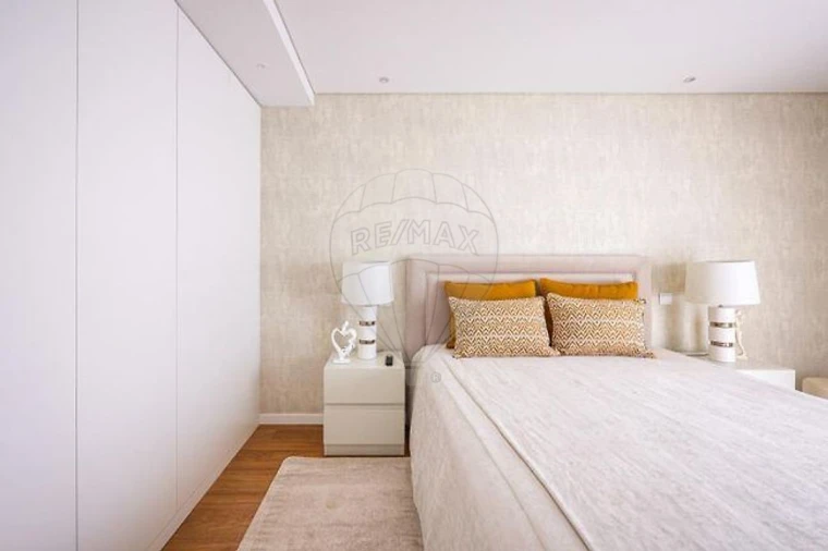 Apartamento T1 para Venda em Glória e Vera Cruz Foto 17