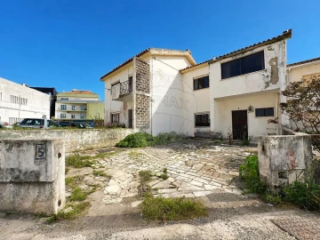 Moradia T4 para Venda em Lourinhã e Atalaia