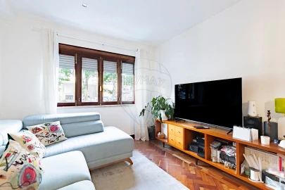 Apartamento T3 para Venda em Santa Maria, São Pedro e Matacães