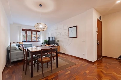 Apartamento T3 para Venda em Santa Maria, São Pedro e Matacães